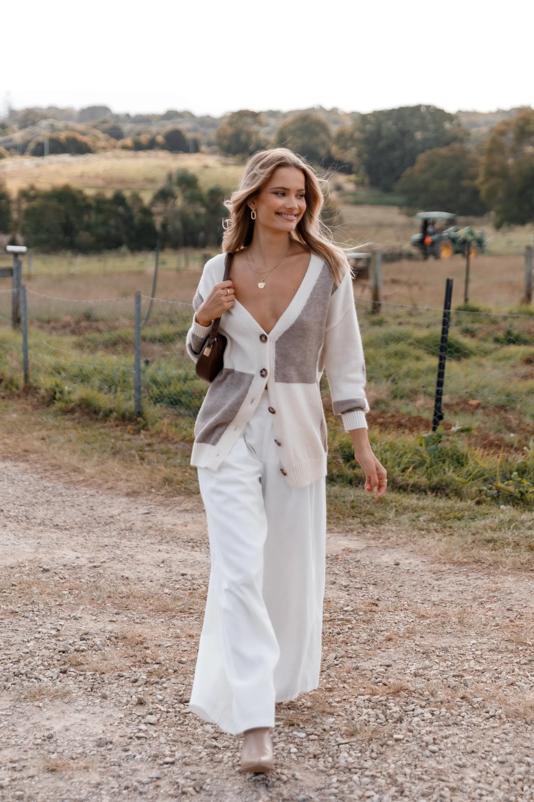 Alexa Pant - White