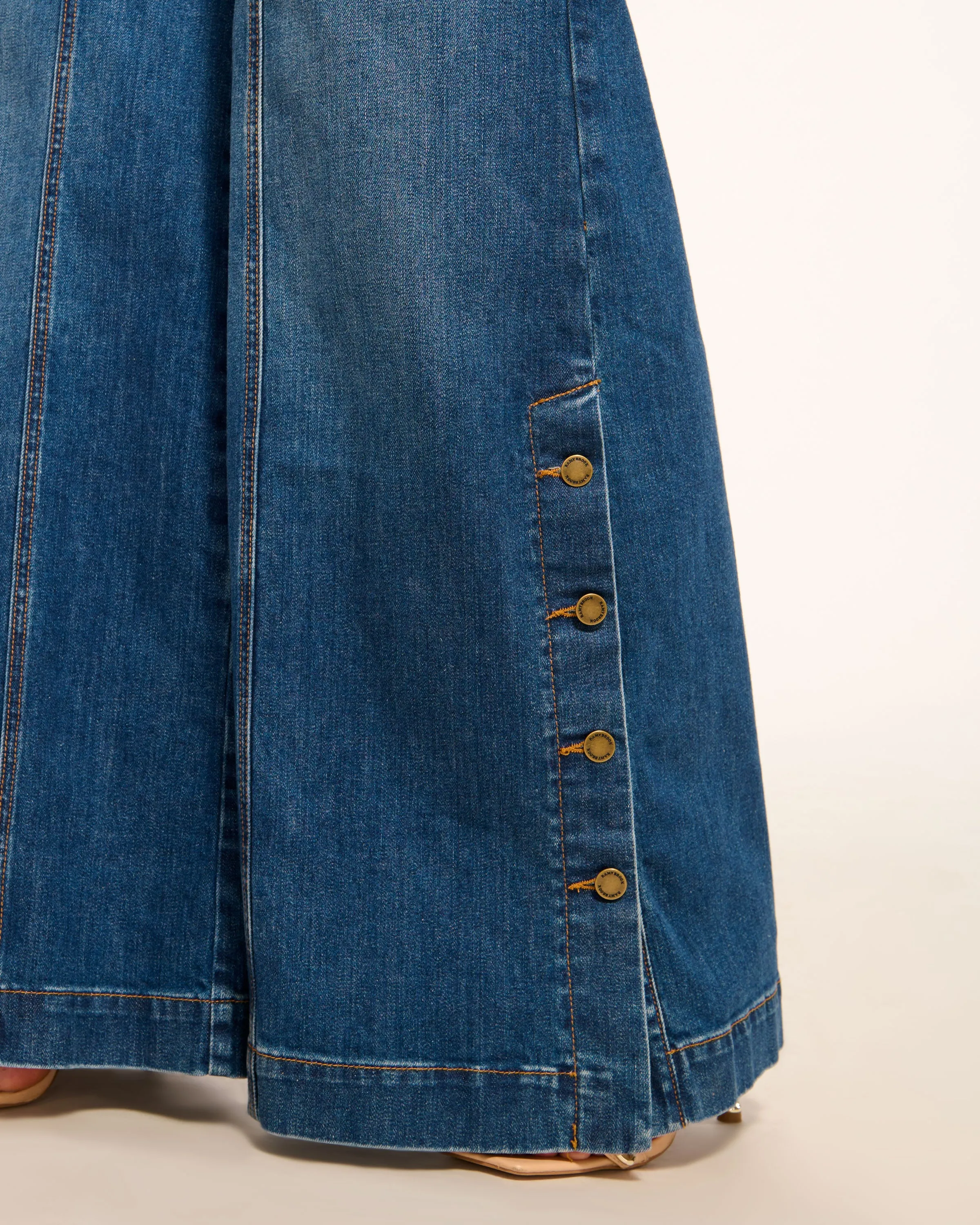 Flores High-Rise Wide Leg Jean