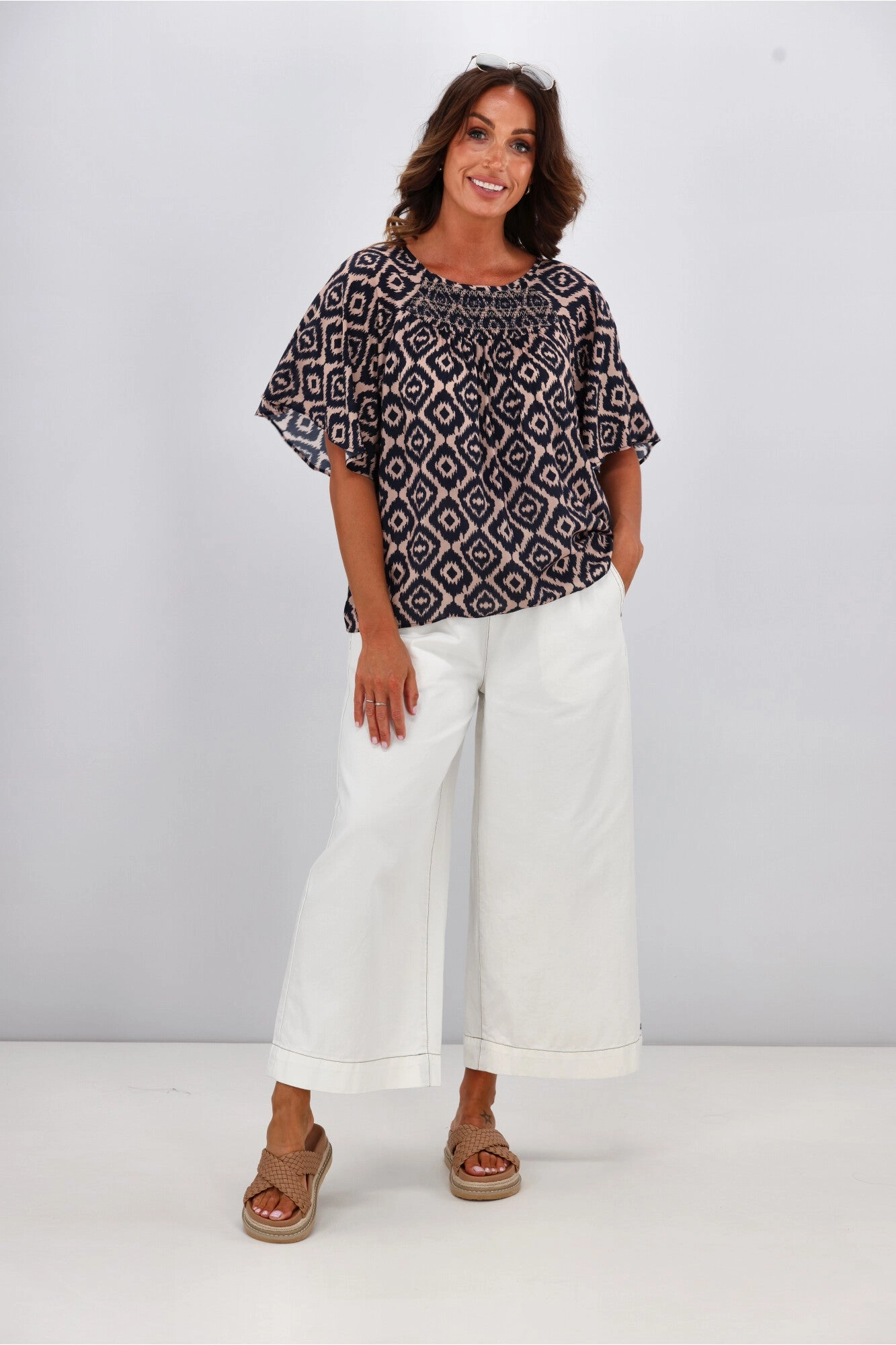 Gloss by Shine On Alesandra Flutter Sleeve Top Midnight Diamond Print