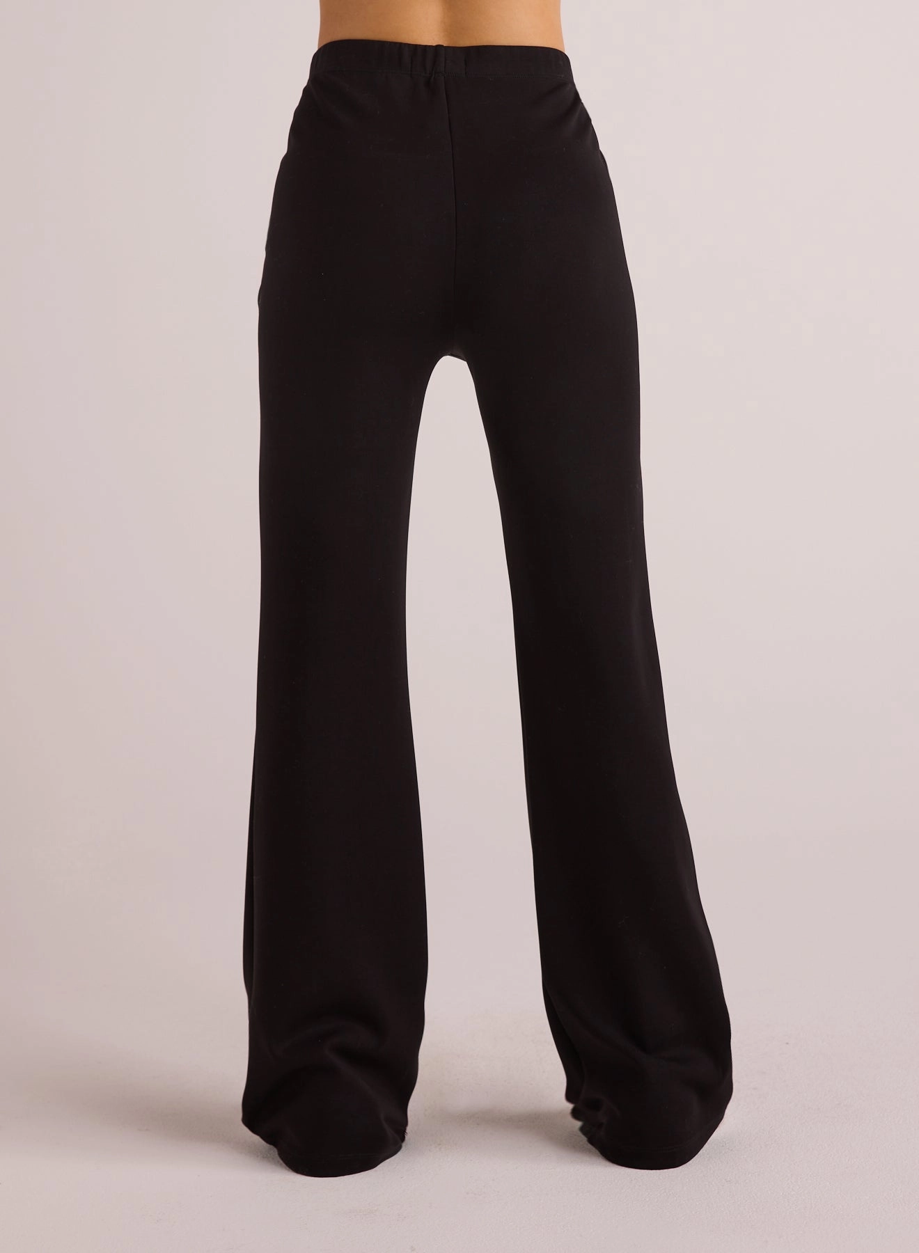 Jordyn Pintuck Ponte Pant - Black