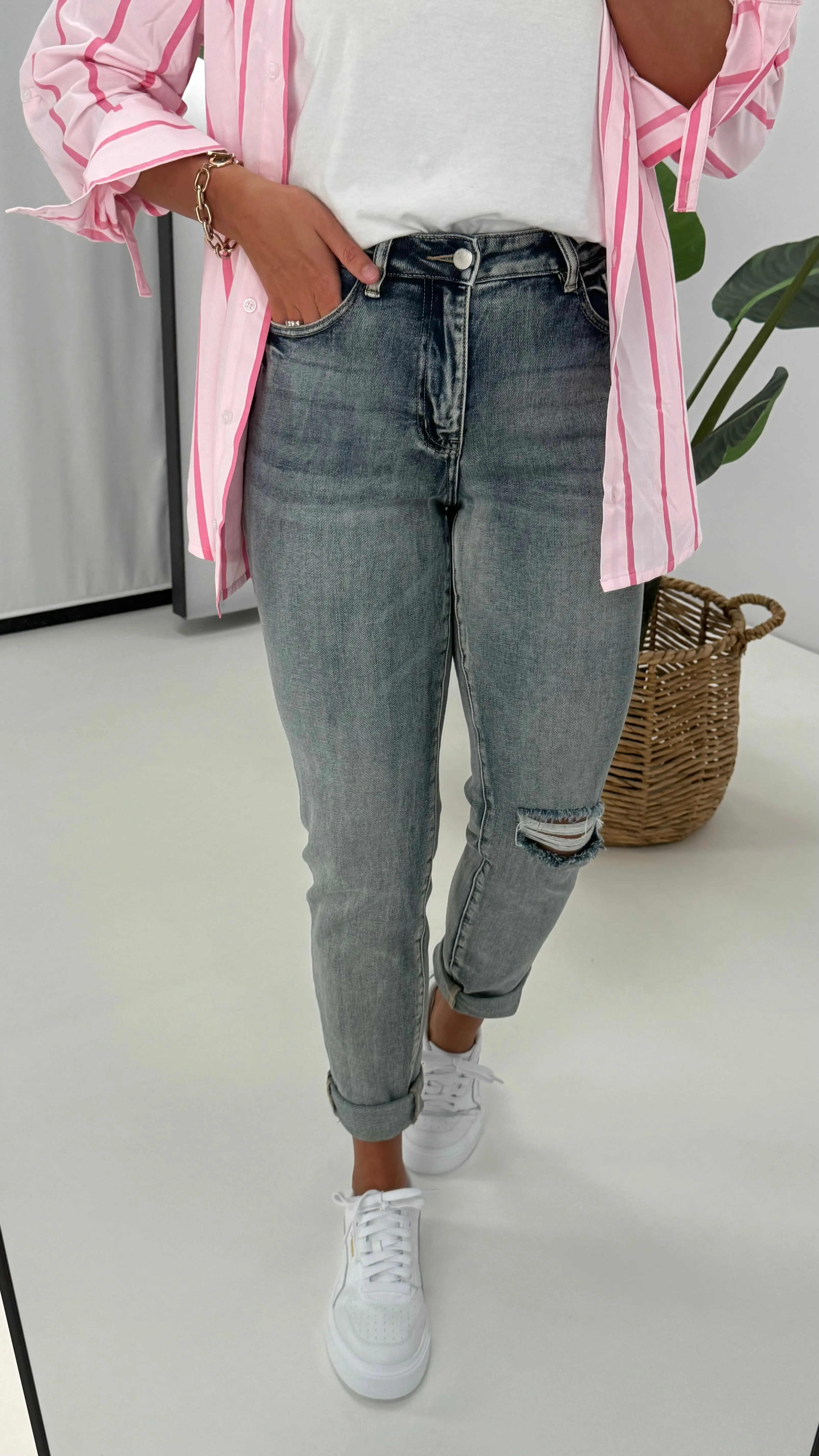 Shine On Label Ryker Slim Leg Turn Up Cuff Jean Indigo