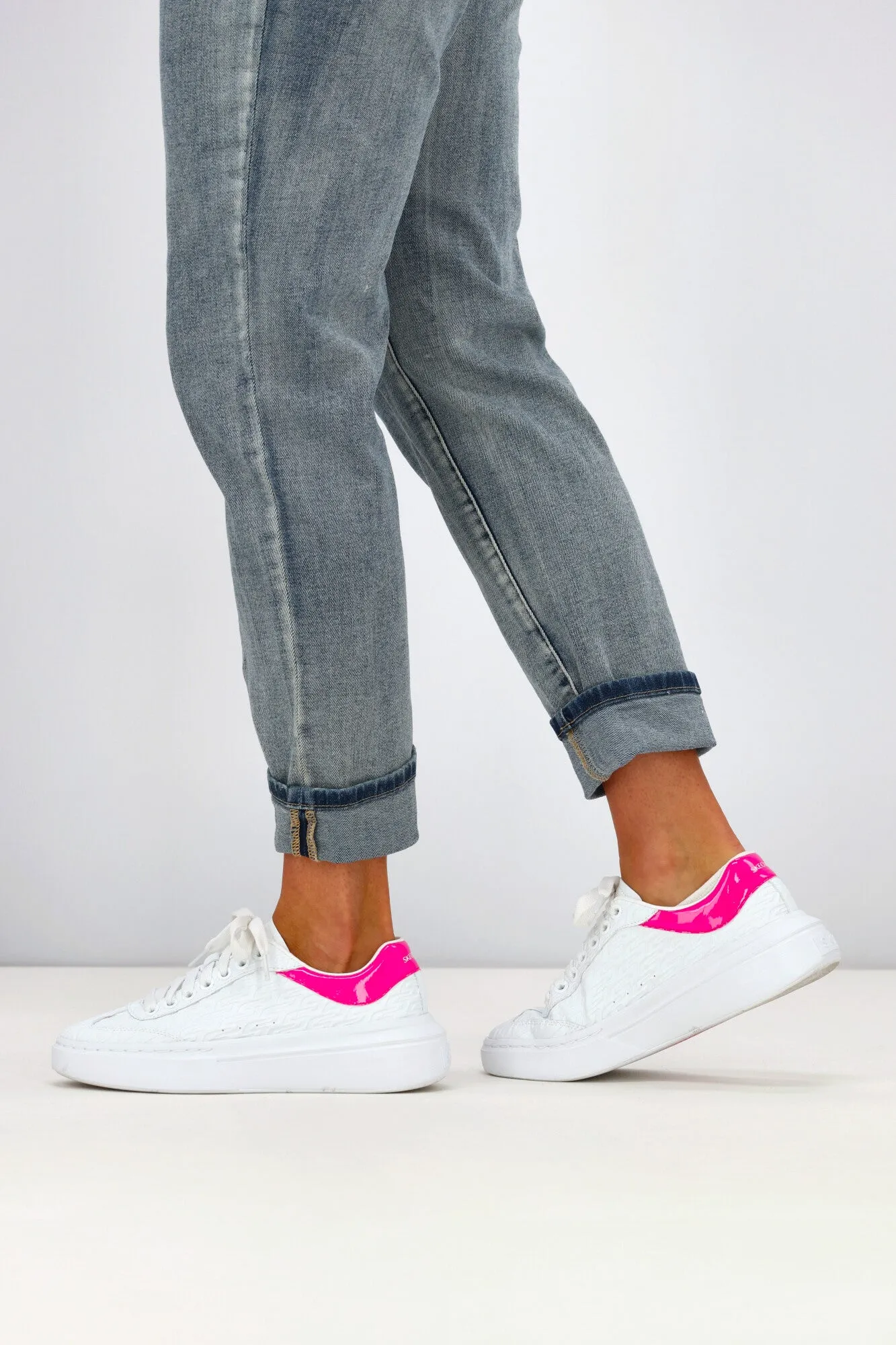 Shine On Label Ryker Slim Leg Turn Up Cuff Jean Indigo